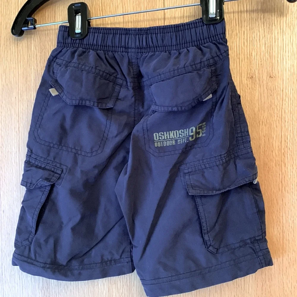 OshKosh B’Gosh boy’s 5 cargo shorts elastic waist navy blue cotton poplin EUC